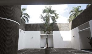 La polémica en la Bienal llega a su punto decisivo: el jurado debe pronunciarse