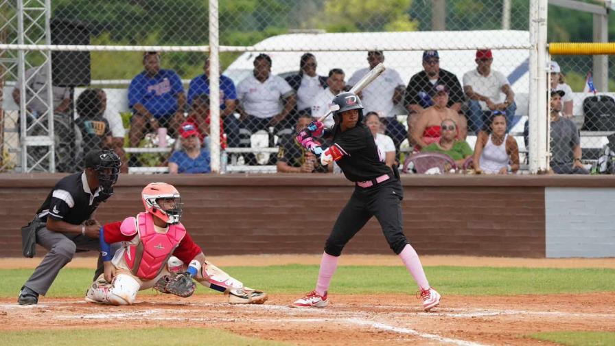 República Dominicana se queda sólo en primer lugar del Premundial U15