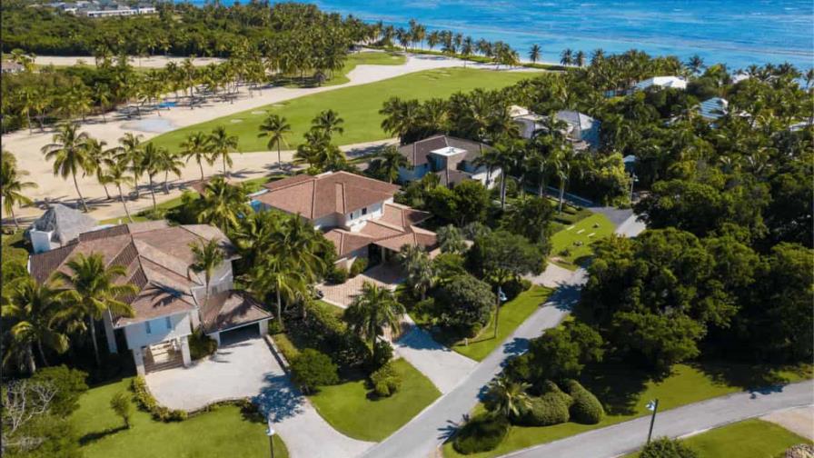 Turismo Inmobiliario: ¿Cómo los viajeros se convierten en inversionistas en República Dominicana? Turismo Inmobiliario: ¿Cómo los viajeros se convierten en inversionistas en República Dominicana?