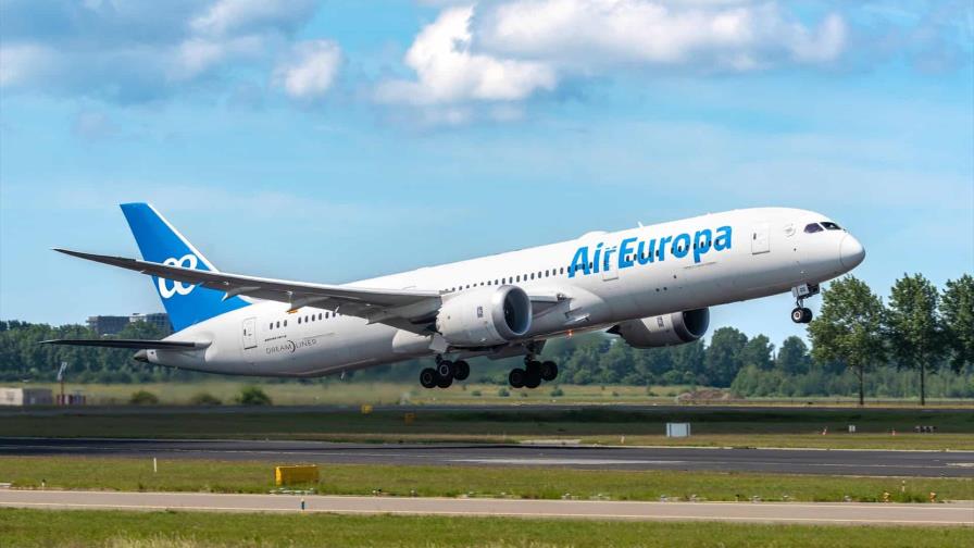 Air Europa duplicará las frecuencias para volar desde Madrid a Santo Domingo en Navidad Air Europa duplicará las frecuencias para volar desde Madrid a Santo Domingo en Navidad