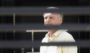 Uno de los jueces abre una brecha al absolver a Bolsonaro del intento de golpe