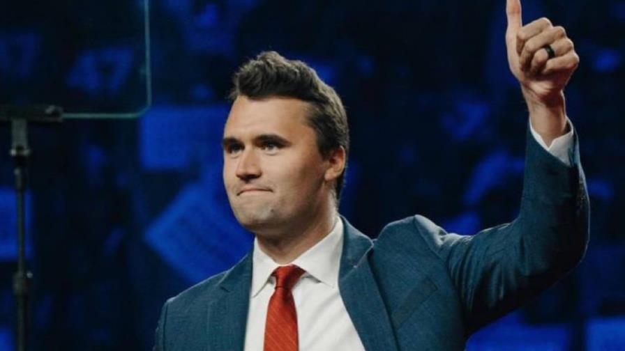 El FBI dice que detuvo al sospechoso de asesinar de un disparo a Charlie Kirk El FBI dice que detuvo al sospechoso de asesinar de un disparo a Charlie Kirk