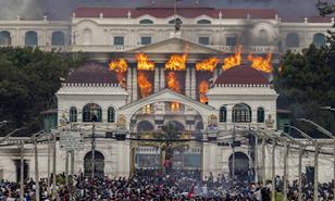 Más de 10,300 presos continúan fugados tras las protestas en Nepal