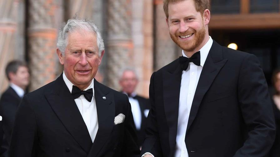 El príncipe Harry visitó a su padre Carlos III, en su primer encuentro en año y medio