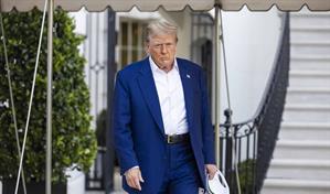 Una ciudad en Florida nombra una calle en honor a Trump entre críticas de los residentes