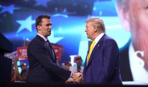 Trump promete que dará con los responsables del asesinato de Kirk en Utah