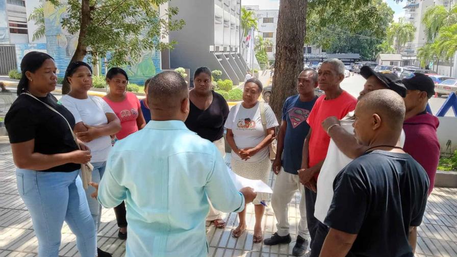 Comunitarios de La Ciénaga exigen a la Caasd el restablecimiento del agua potable