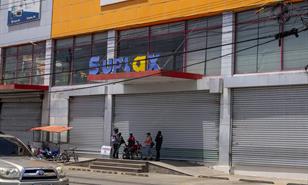 Negocios chinos siguen cerrados cinco días después de ser intervenidos por el Mived