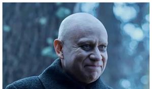 Se confirma spin-off de Merlina protagonizado por el Tío Lucas