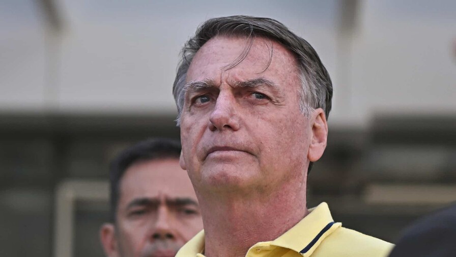 Bolsonaro es trasladado al hospital en Brasil tras malestar en la c&aacute;rcel