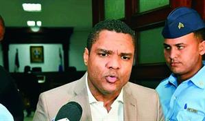 Escándalos han cuestionado todo el proceso penal contra exembajador Donni Santana