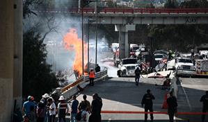 Cuatro muertos y 90 heridos al explotar un camión con gas en Ciudad de México