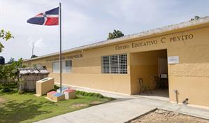 Informe reseña irregularidades en mantenimiento escolar y déficit millonario