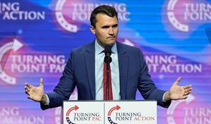 Trump dice que está realmente preocupado por EE. UU. tras el asesinato de Charlie Kirk