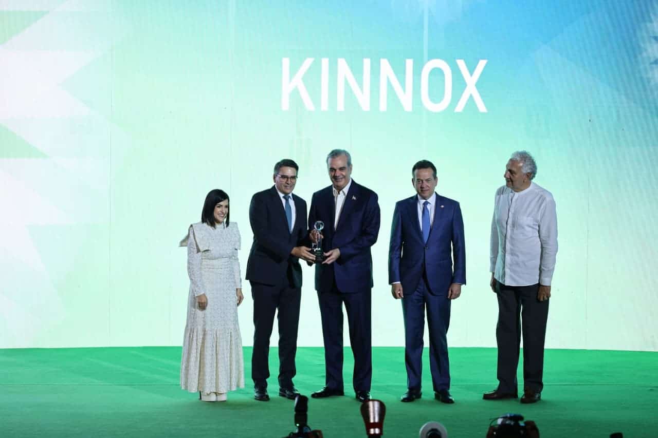 En la categoría Industria fue reconocida Kinnox por su contribución al desarrollo del sector industrial.