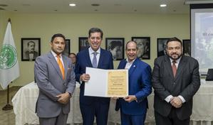 Academia Dominicana de la Historia pone a circular el libro "Colón: El converso que cambió el mundo"