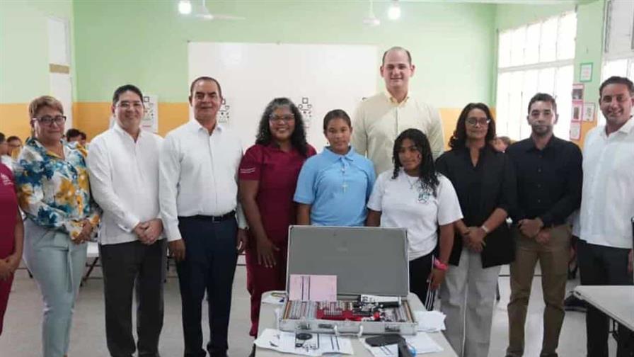 Inabie atiende a 600 estudiantes en Jornada de Salud Visual en Jarabacoa