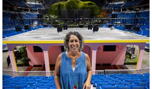 La egresada de Chavón que diseñó "la casita" de Bad Bunny en el Choliseo