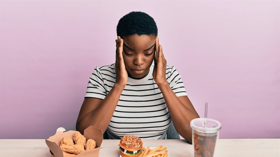 ¿Existe relación entre lo que comemos y la migraña? ¿Existe relación entre lo que comemos y la migraña?