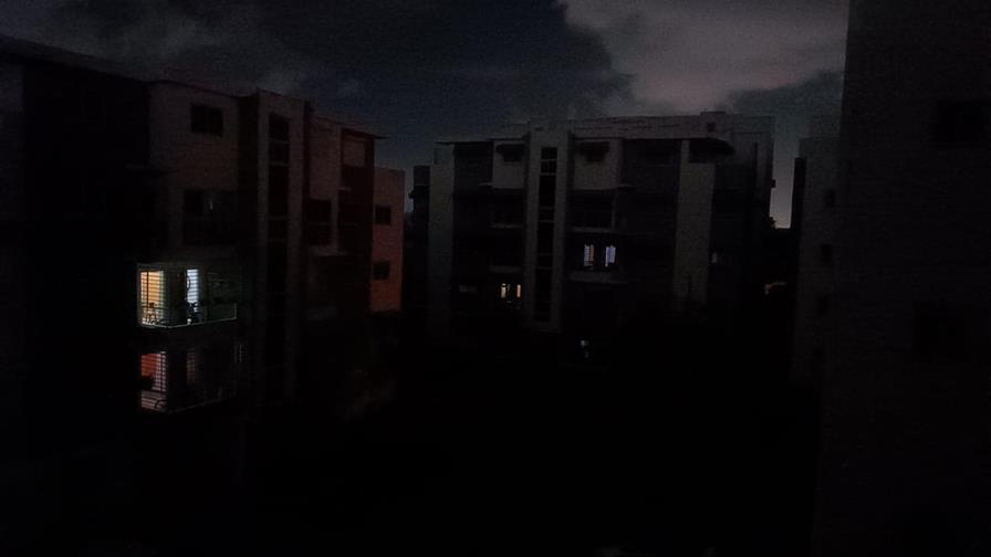 Viceministra de Energía y Minas indica que fue un error humano lo que provocó el blackout Viceministra de Energía y Minas indica que fue un error humano lo que provocó el blackout