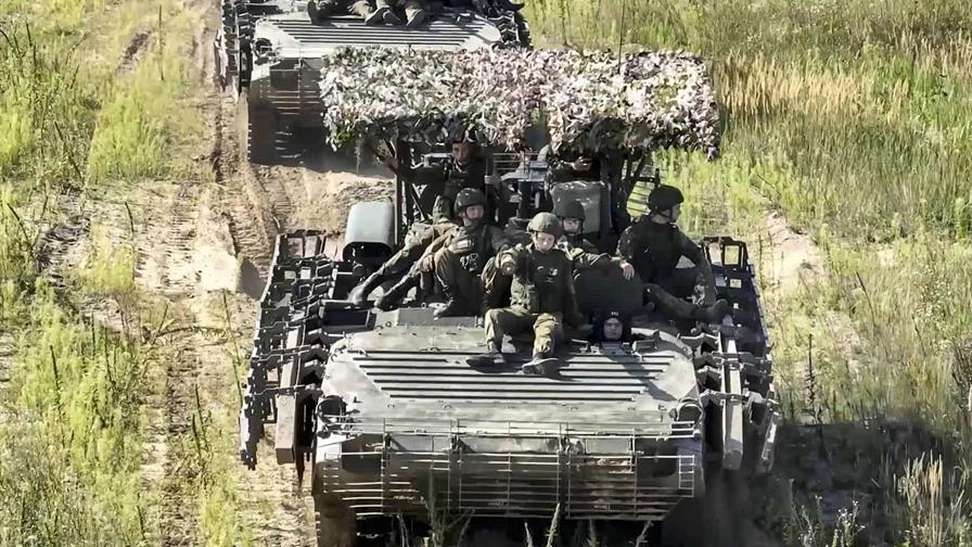 Rusia dice que las negociaciones de paz con Ucrania están en pausa