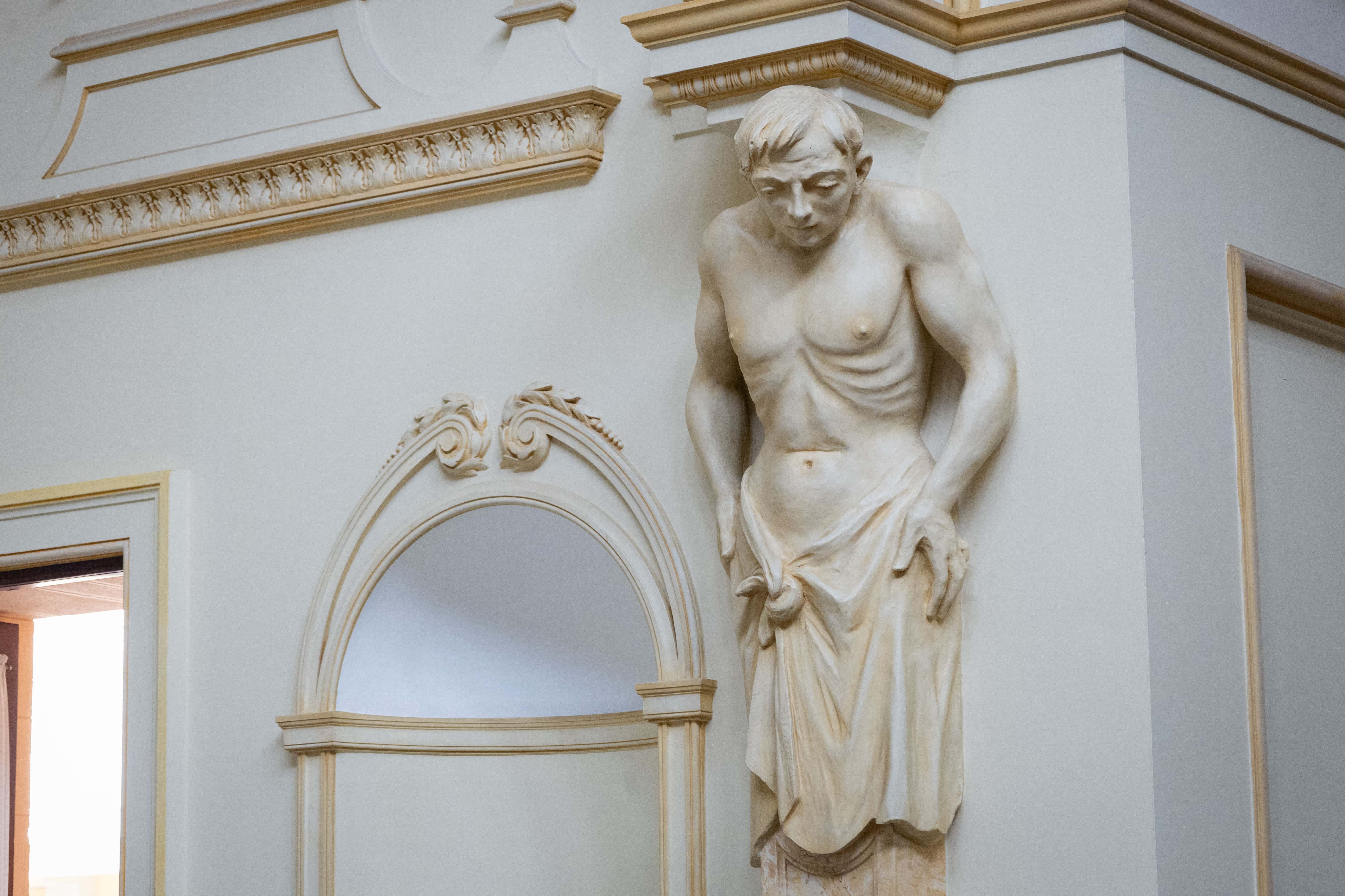Atlantes del Palacio Nacional.