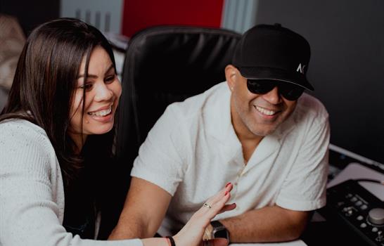 Zulinka y Miguel presentan su primer merengue: "Te lo Agradezco" 