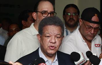 Leonel: aunque el Gobierno negó “irregularidades” en Senasa, tuvo que admitirlas por denuncias Leonel: aunque el Gobierno negó “irregularidades” en Senasa, tuvo que admitirlas por denuncias