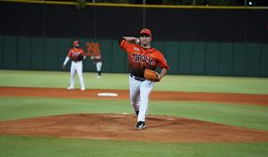 Licey contrata a Paolo Espino como refuerzo