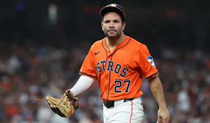 José Altuve, baja con Astros por dolor en el pie derecho