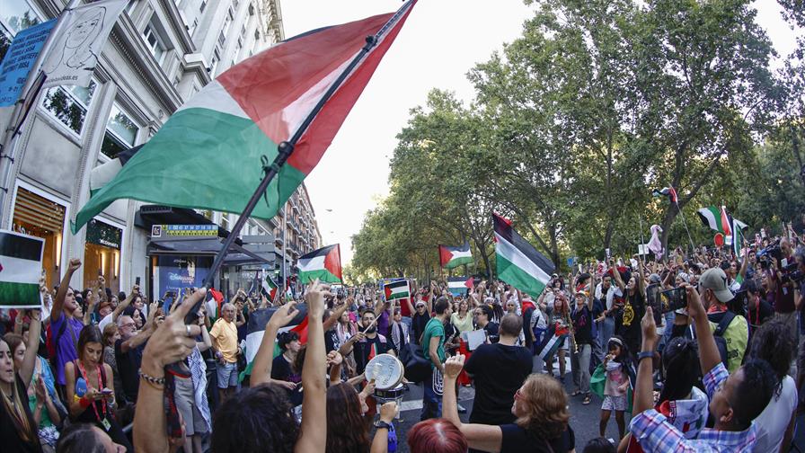 Protestas propalestinas ponen fin antes de tiempo a la Vuelta Ciclista a España
