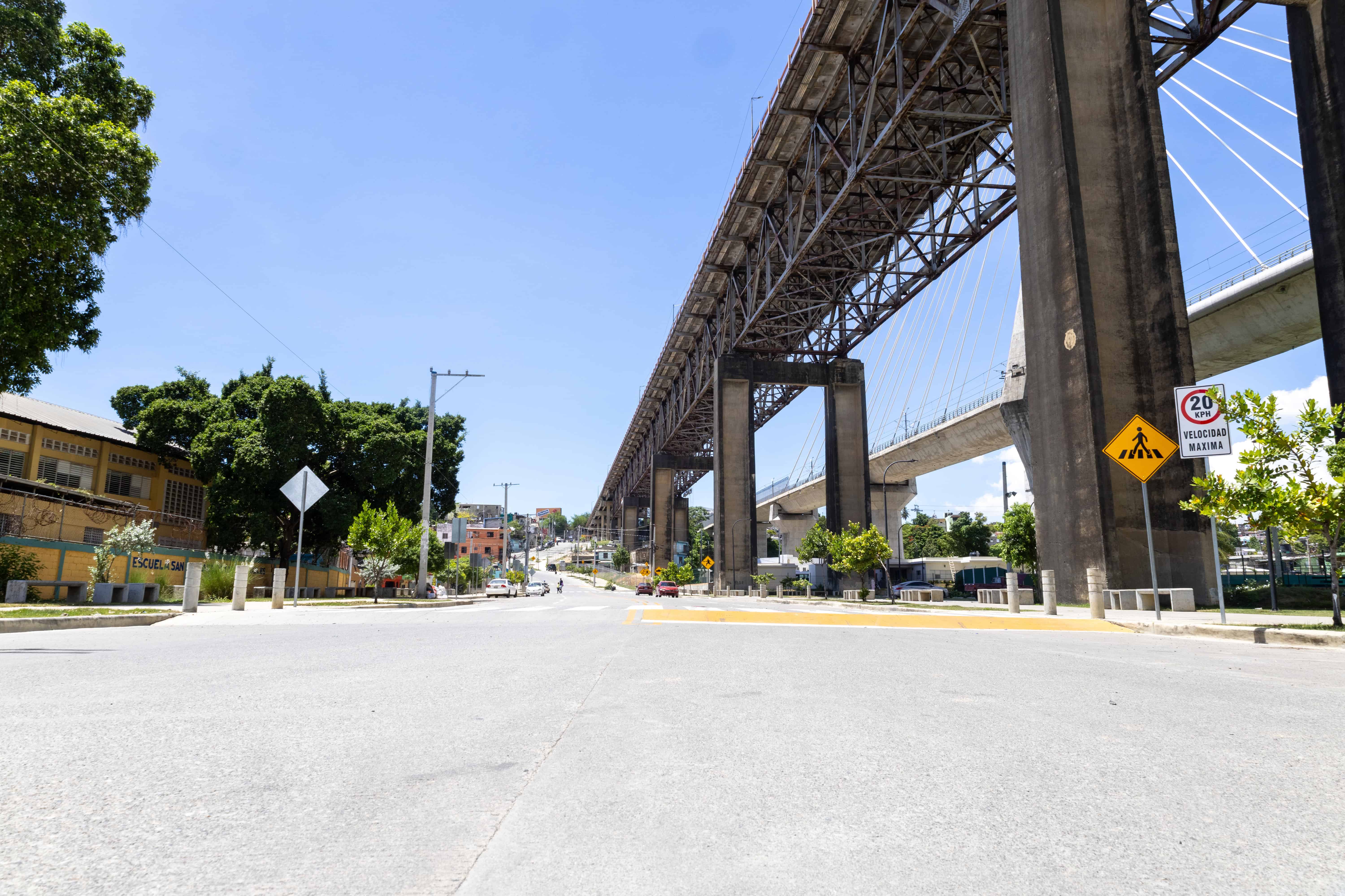 Puente de la 17 en el Distrito Nacional.