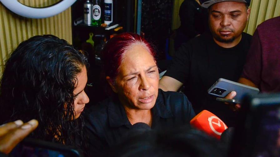 Parientes del peluquero muerto en Santiago emplazan a la Policía y exigen rectificación pública