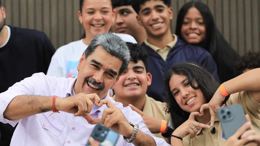Maduro dice que Venezuela tendrá su propia IA y se darán clases sobre el tema en escuelas