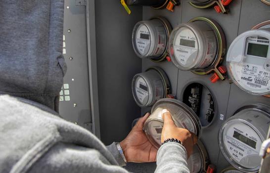 El 44 % de los circuitos de las EDE cuenta con 24 horas de suministro del servicio el&eacute;ctrico