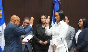 La Cámara de Diputados juramenta a Vilma Morillo en sustitución de Agustín Burgos