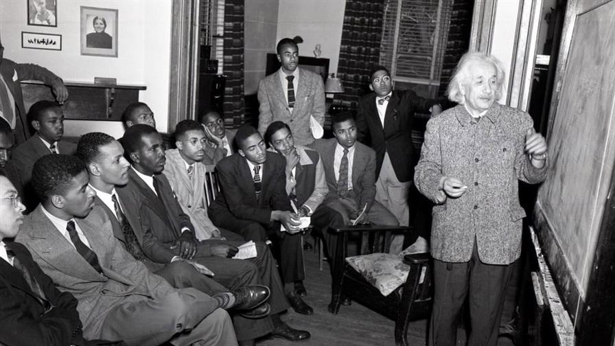 La educación auténtica de Einstein La educación auténtica de Einstein