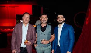 La Negroni Week 2025 inicia en República Dominicana con una noche de arte y sabor