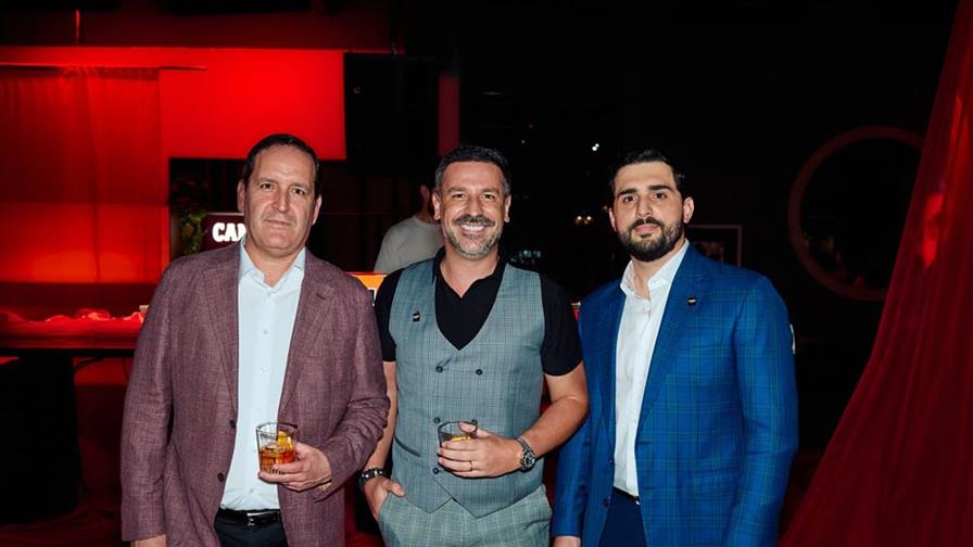 La Negroni Week 2025 inicia en República Dominicana con una noche de arte y sabor