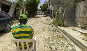 Calles de La Javilla en Villa Mella siguen en el abandono pese a reclamos vecinales