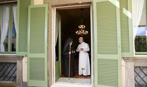 León XIV reza por Charlie Kirk e insta a evitar la retórica política en Estados Unidos