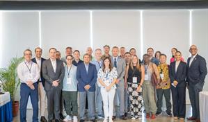 Industria y Comercio recibe delegación de la Asociación Americana de Prendas de Vestir y Calzados