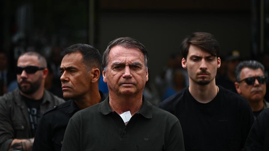 Bolsonaro tiene un cáncer de piel precoz pero recibe el alta y regresa a su casa-prisión