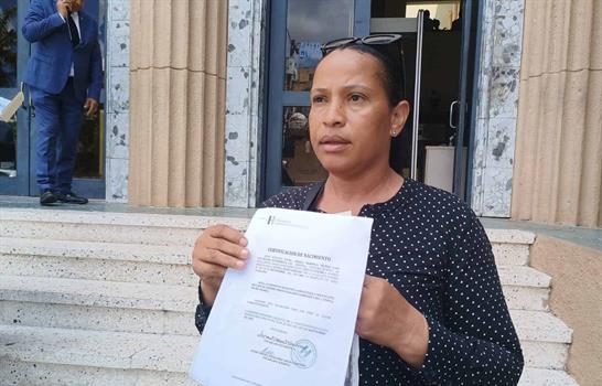 Polémica en Baní: adolescente mata a otro de un batazo y su madre pide juicio como menor