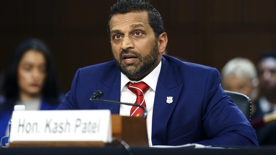 FBI investiga fuentes de art&iacute;culo sobre problemas con alcohol de su director