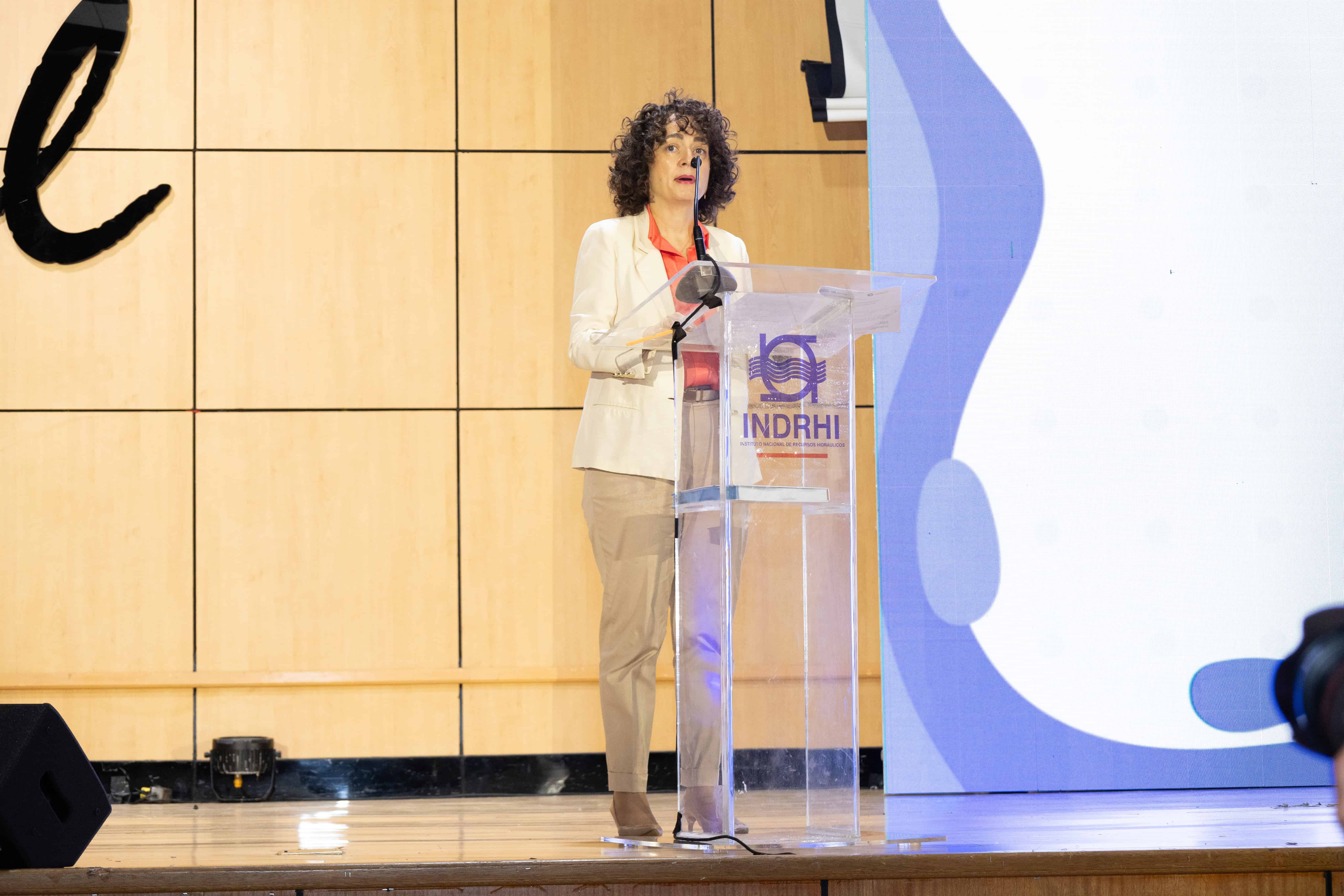 La embajadora de España en RD, Lore Arribalzaga. 