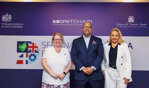 República Dominicana atrae interés británico para invertir en energía