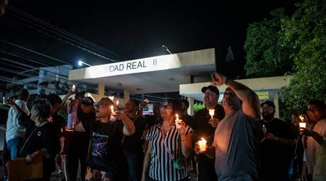 "Estamos hartos, queremos la luz": residentes de Ciudad Real III protestan por prolongados apagones