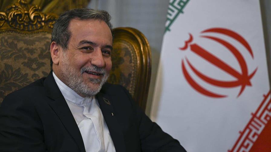 Irán denuncia presión injusta tras reimposición de sanciones en su contra