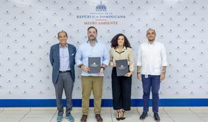 Medio Ambiente firma acuerdos para para fortalecer la conservación marina y costera